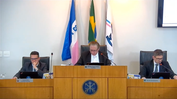 TCE/ES concede moção de elogio ao presidente e aos auditores de controle externo do TCE-AL e à ANTC