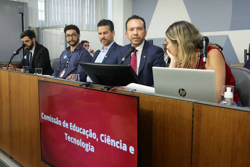 ANTC participa de audiência pública sobre educação na Assembleia Legislativa de Minas Gerais