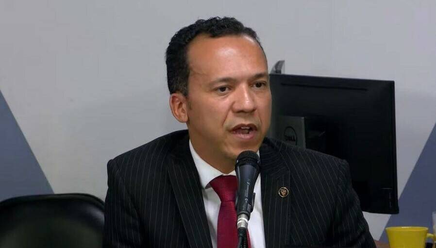 Vice-presidente da AudTCE-MG e diretor adjunto de controle externo defende fortalecimento do controle externo e da arrecadação em audiência na ALMG