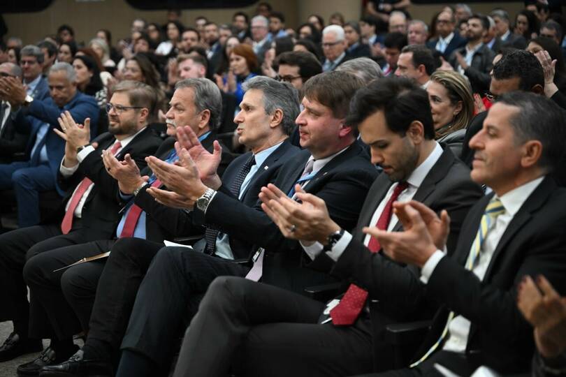 ANTC prestigia abertura de congresso que celebra 40 anos da Ampcon